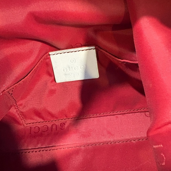 Gucci Tom Ford Elegant Red and Cream Women's Bag - Picture 7 of 8